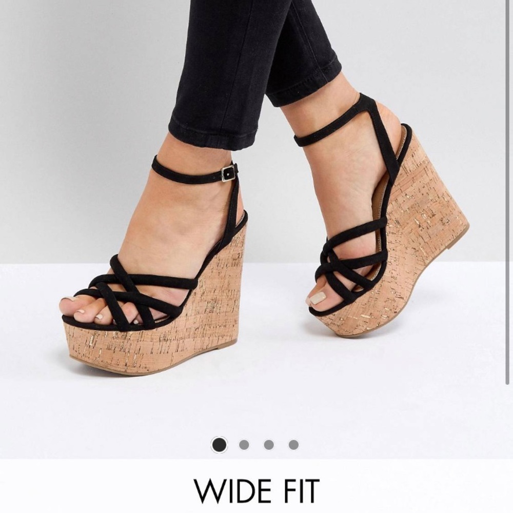 ASOS Wide Fit Wedges SZ 10
